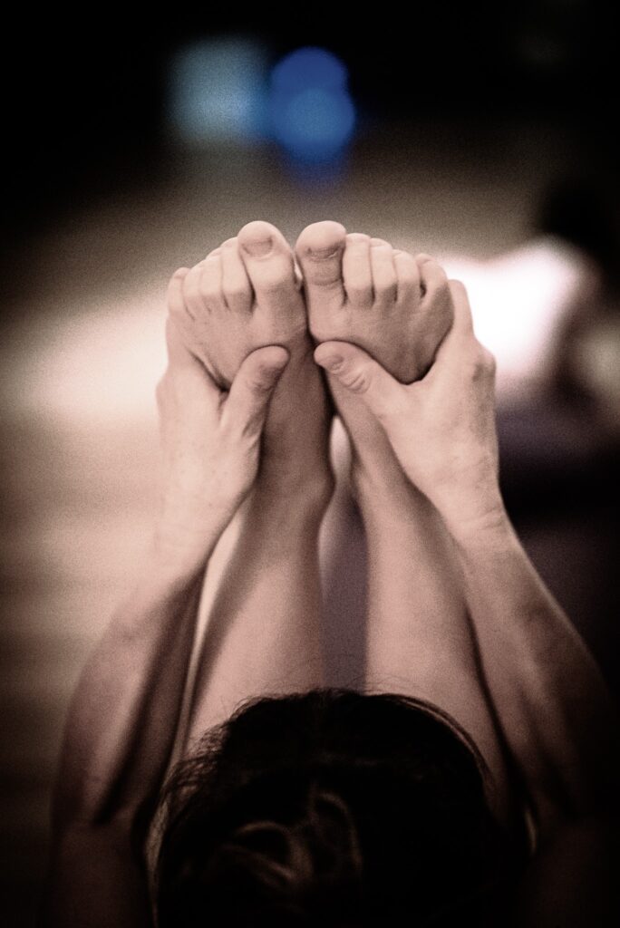 La Pratica su misura 2 Ubbhaya Padansgustasana at Sarria yoga Barcelona