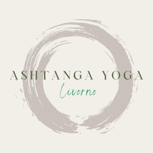 logo ashtnaga yoga Livorno